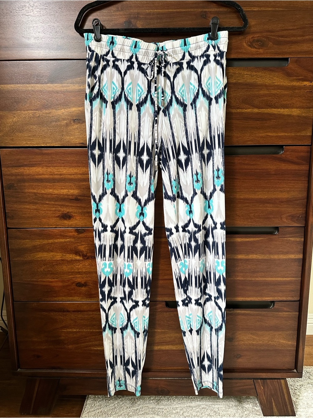 INC International Concepts White, Teal & Navy Printed Drawstring Pants